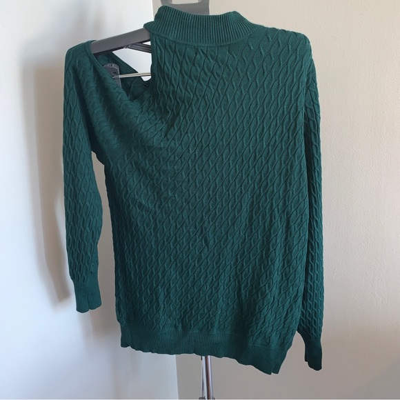 Addition Elle mock neck cold shoulder green sweater 1x - Picture 4 of 5